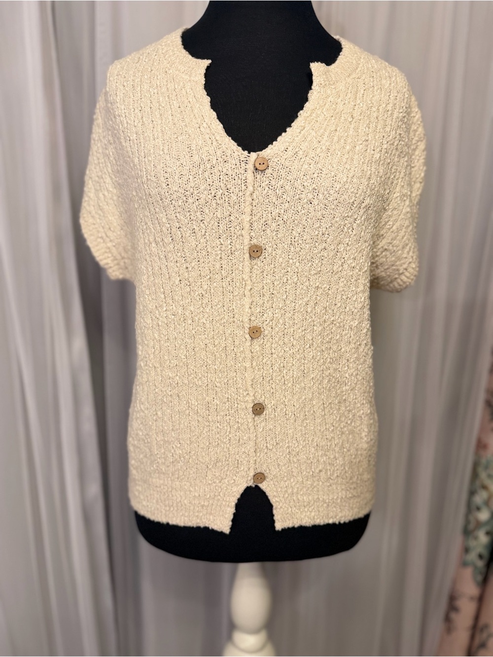 Blu Pepper Cream Button-Up Short Sleeve Cardigan